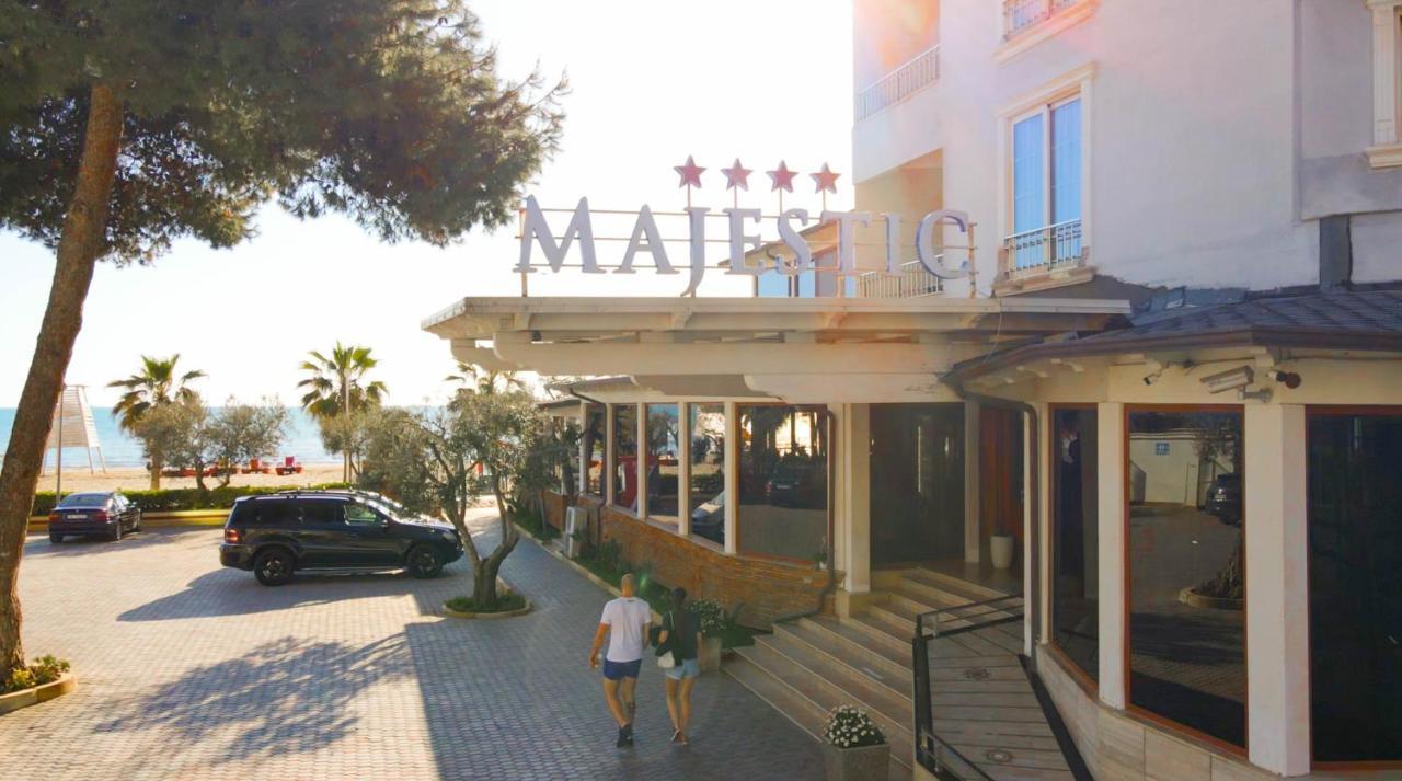 Hotel Majestic Дуррес Экстерьер фото